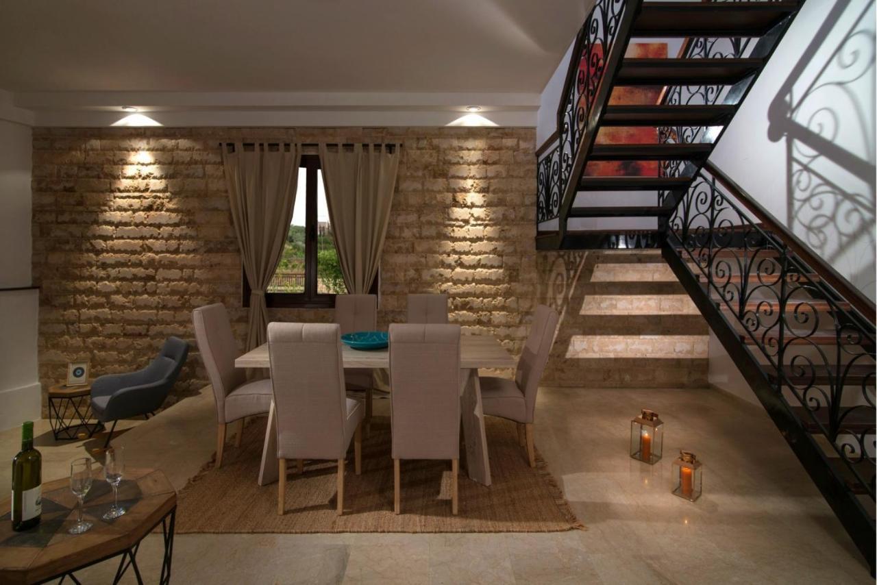 Luxury Villa Rosita W Heated Pool - Nature And Relax Epano Vathia Exterior photo